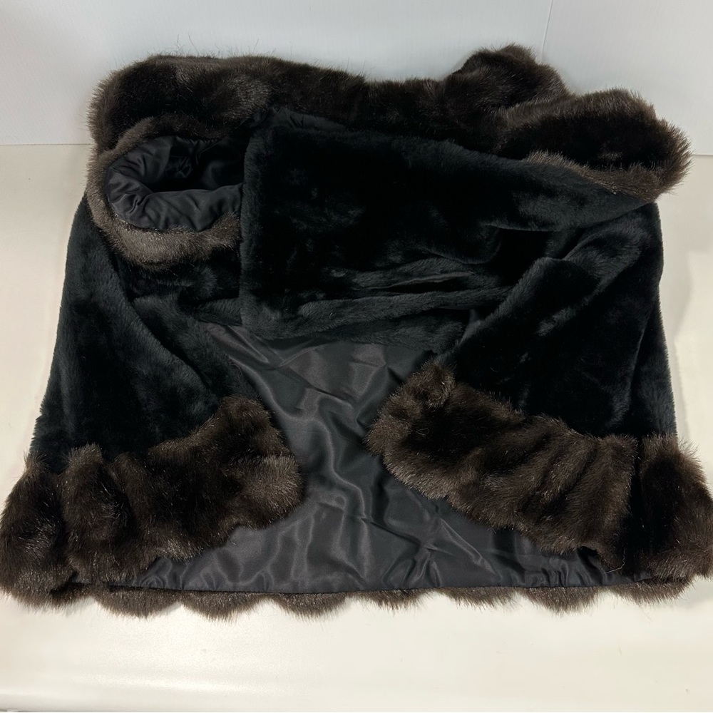 Regina Glenara by Glenoit VTG Black Brown Fur Cape Wrap USA Scalloped Co… - Picture 9 of 15
